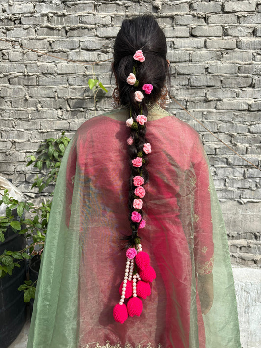 Rose parandi with tulip ends