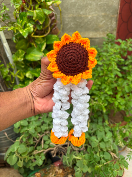 Sunflower gajra with lotus ends